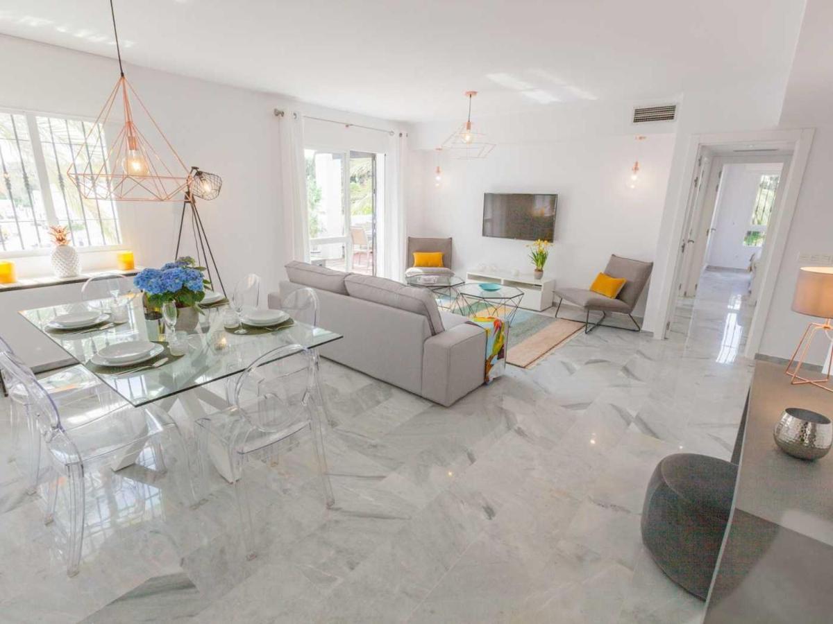Vacation Marbella I Los Naranjos, Exquisite Penthouse Suite With Rooftop Terrace Bagian luar foto